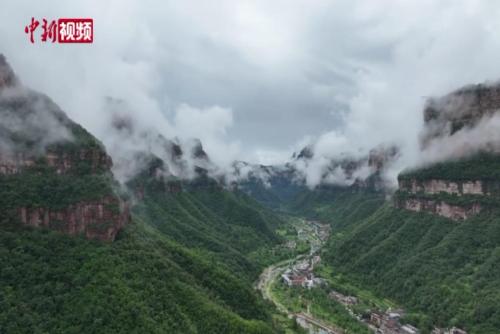 河南太行大峡谷：壮丽云海入画来